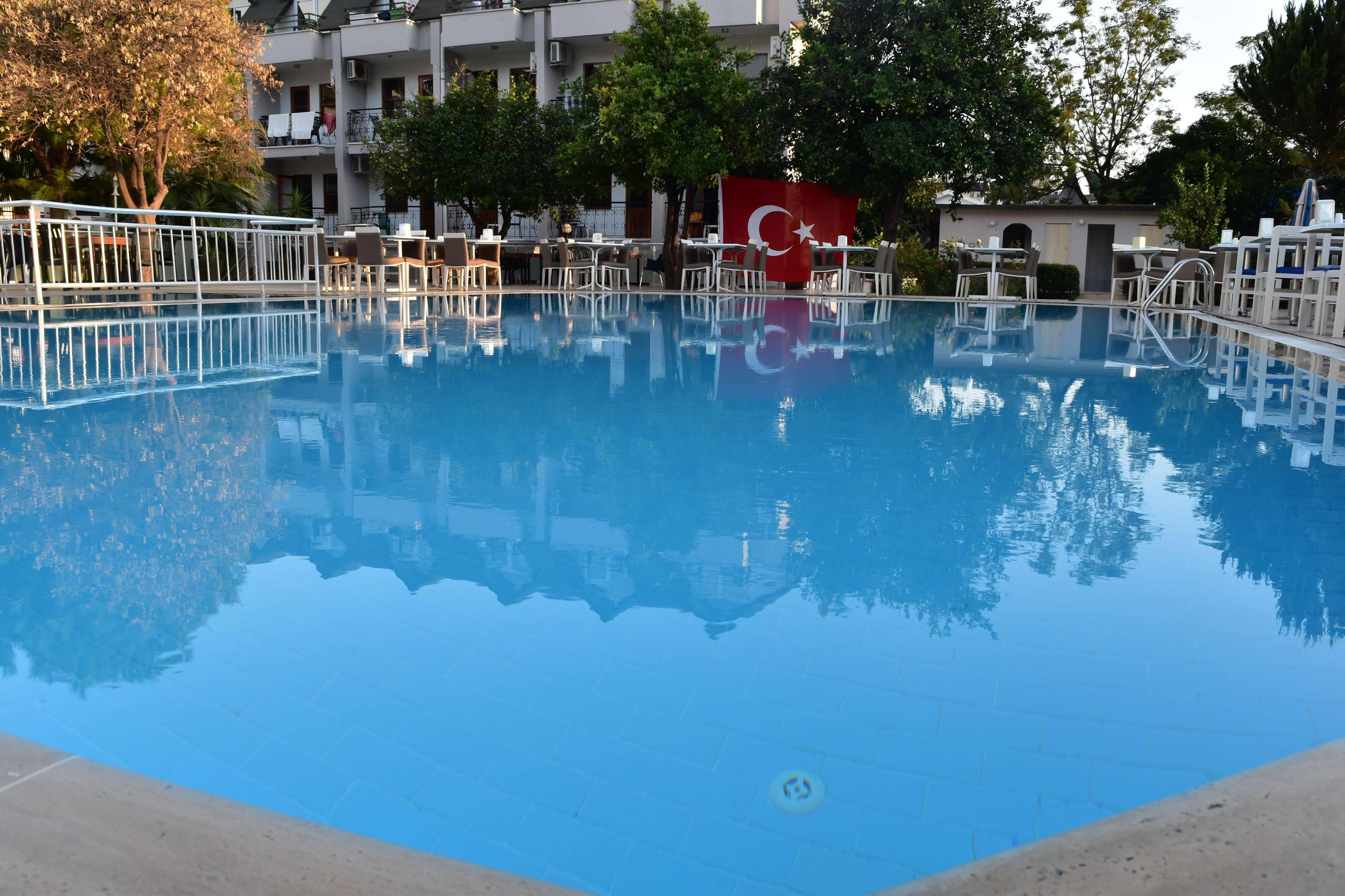 Ares Hotel Кемер Екстериор снимка