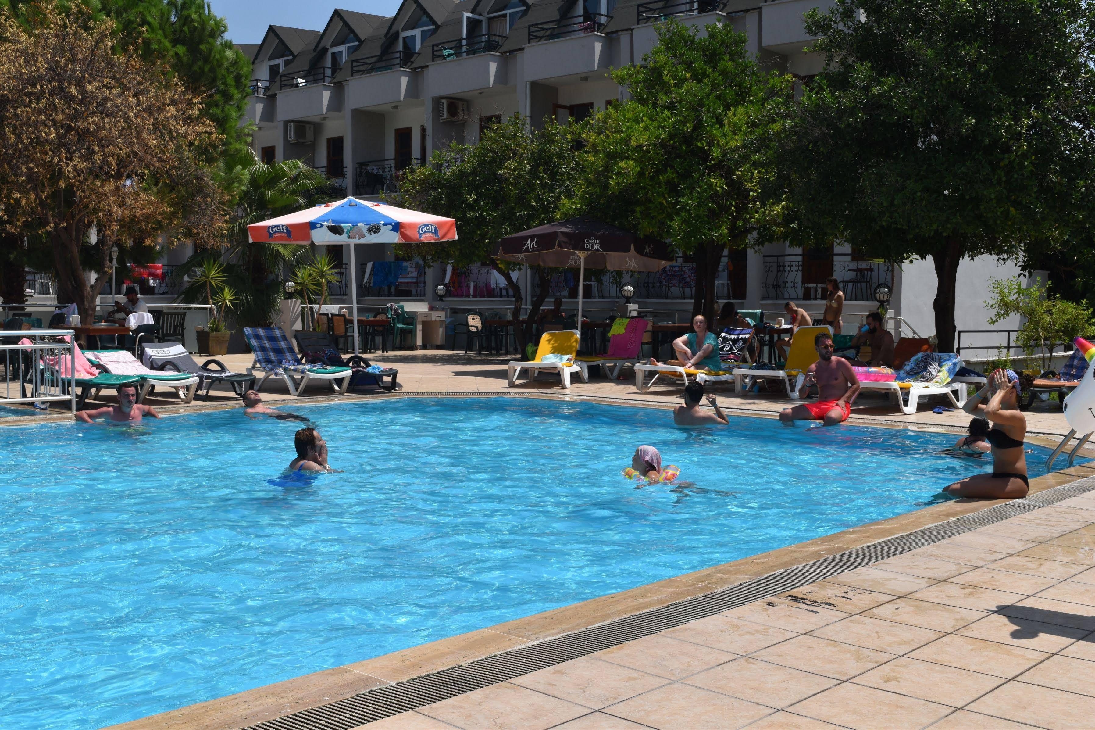 Ares Hotel Кемер Екстериор снимка