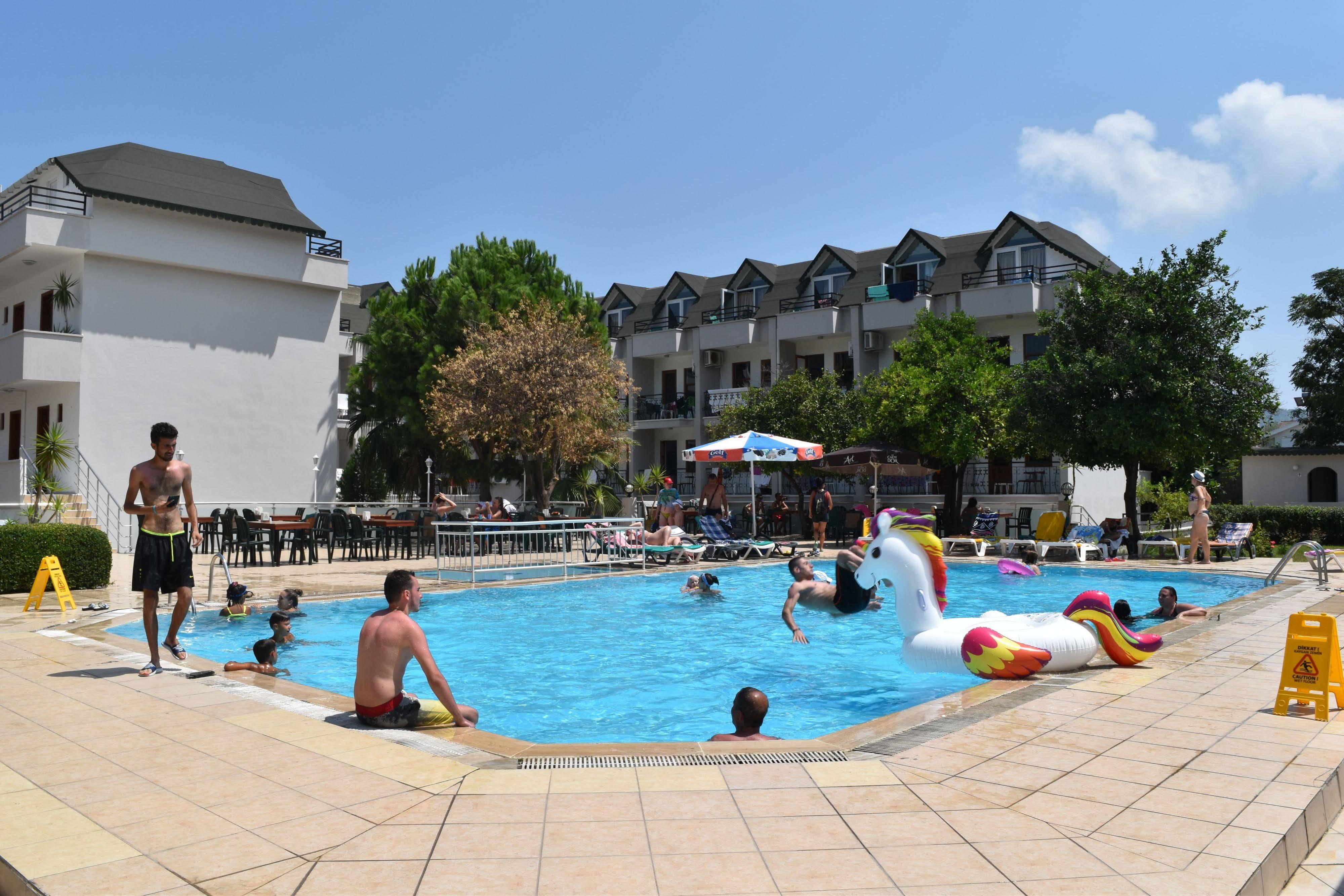 Ares Hotel Кемер Екстериор снимка
