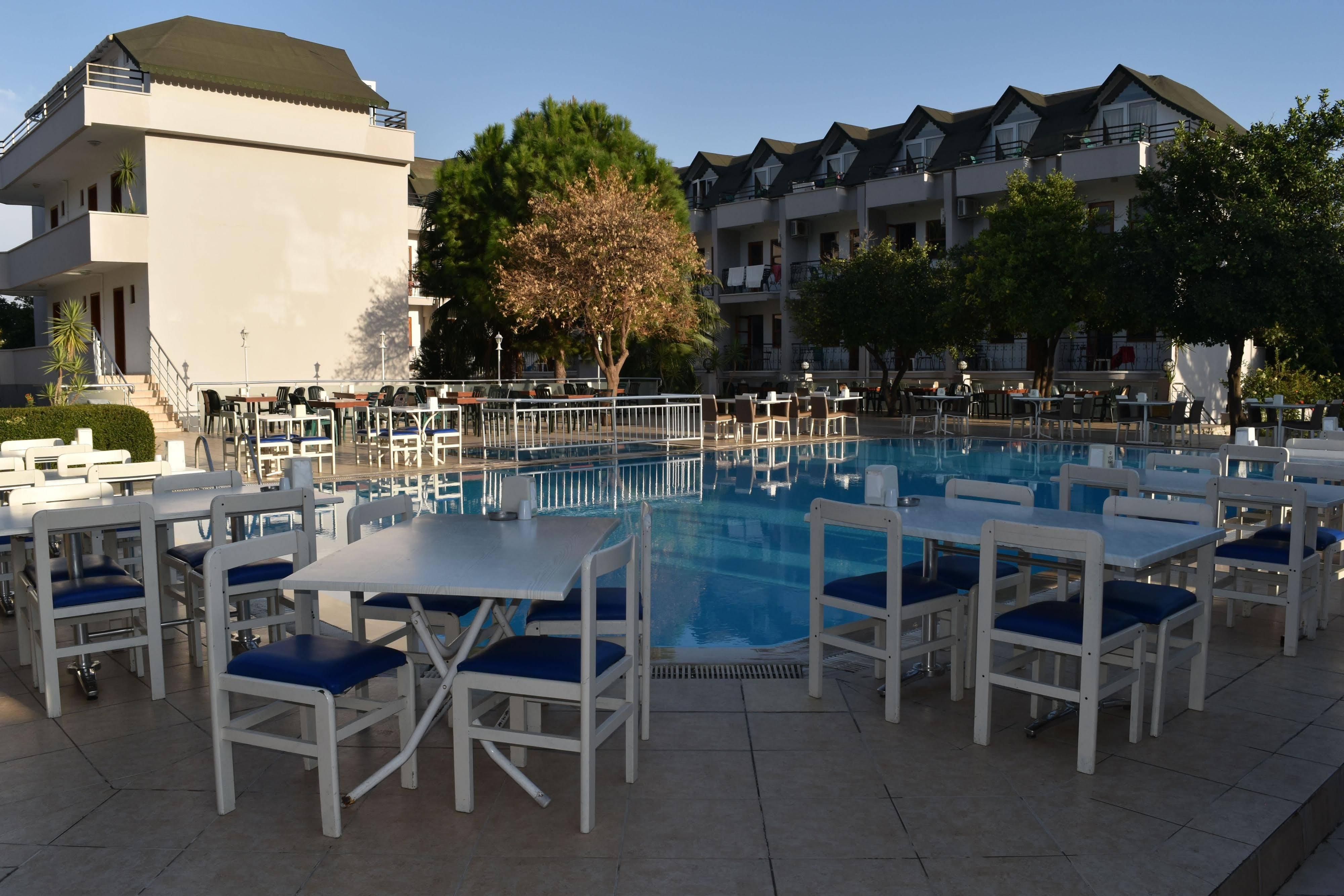Ares Hotel Кемер Екстериор снимка