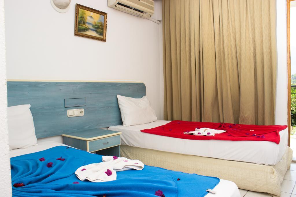 Ares Hotel Кемер Екстериор снимка